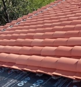 Tejas ecológicas fabricadas en Itagüí